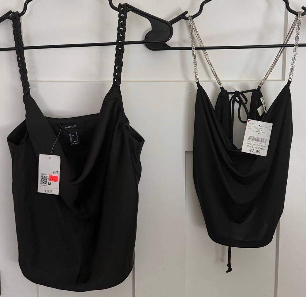 Black Detailed Shoulder Top Bundle Size M